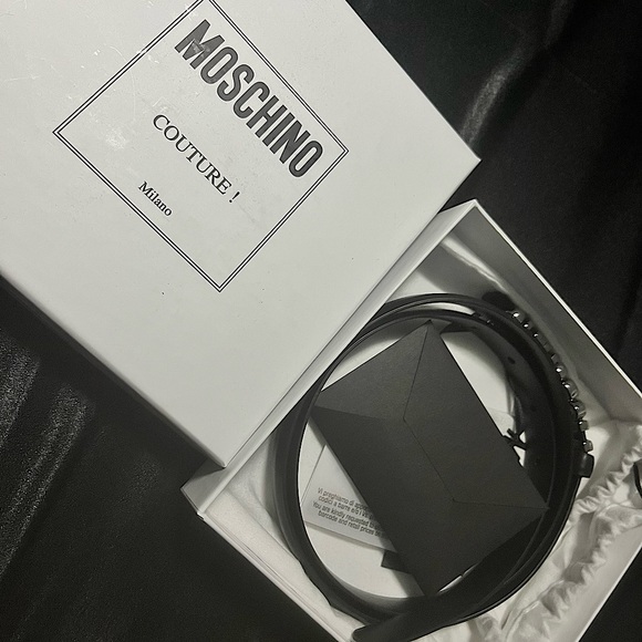 Moschino Belt - Picture 3 of 6